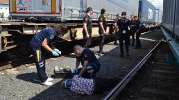 Çorlu Tren Garı'nda bir şahıs rayların arasında yaralı bulundu
