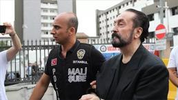 Adnan Oktar'ın avukatı mahkeme salonundan çıkartıldı