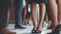 Avukattan iş başvurusunda etek şartı! 'Beğenirse büroyu gezdirme bahanesiyle fiziki temasta bulunur'