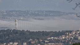 Çanakkale'de boğaz trafiğine 'sis' engeli  