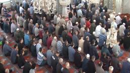Resimli cuma namazı nasıl kılınır, kaç rekattır, hangi dualar okunur? Detaylı adım adım Diyanet ile Cuma namazı kılınışı…