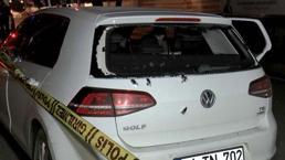 Eyüpsultan'da lüks otomobili uzun namlulu silahlarla taradılar: 1 ölü