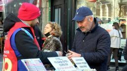 200 milyon liralık büyük ikramiye için Kadıköy’de gezici bayilere yoğun ilgi