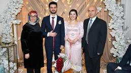 En acı fotoğraf! 'Oğlunun, karısının öldüğünden haberi yok'