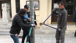 Kadıköy’de kaldırımları işgal eden skuterlar toplanmaya başladı