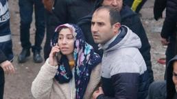 Diyarbakır'da deprem sonrası enkaz altında kalanlar kurtarılıyor: 'Ses geliyor mu'