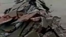 Depremin ardından Hatay'da havalimanı pisti yarıldı