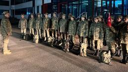 Azerbaycan, 20 kişilik askeri sağlık personelini Türkiye'ye gönderdi