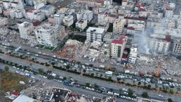 Büyük felaket dünyanın birinci gündemi! İngiliz gazetesi yardım kampanyası başlattı