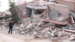 Deprem sonrası şok eden araştırma! 525 binanın 6’sı kurallara uygun