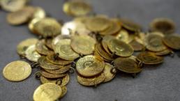 Altın adım adım rekora gidiyor! Altında aylar sonra görülmemiş rakam