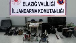 Elazığ’da hırsızlık suçundan aranan 2 şüpheli tutuklandı