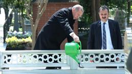 Cumhurbaşkanı Erdoğan anne ve babasının mezarlarını ziyaret etti