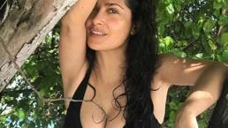 Salma Hayek'in bikinili pozlarına yorum yağdı