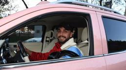 Sefo pembe arabasıyla görüntülendi! 'Melisa Döngel' sorusuna yanıt