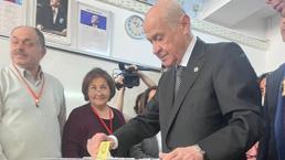 MHP lideri Bahçeli oyunu kullandı: Bütün partilere başarılar diliyorum