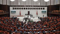 Meclis'te yeni dönem başlıyor! Çok partili az liderli olacak 