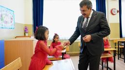 Milli Eğitim Bakanı Tekin: Türkiye Yüzyılı'nın merkezi, okullar ve öğretmenler olacak