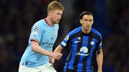 Kevin De Bruyne sakatlanarak final maçına devam edemedi