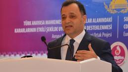 AYM Başkanı Arslan: İhlal tespiti kanundan kaynaklıysa, kanun hükmü ortadan kaldırılmalı