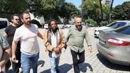 Kolombiya'dan kaçak bindiği gemide 4 gün arkadaşının cenazesiyle yolculuk yaptı