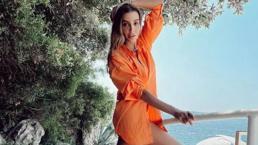 Özge Ulusoy plajda şov yaptı!