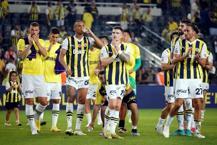 Fenerbahçe'ye para ve seyircisiz oynama cezası