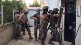Mersin'de tefecilere büyük operasyon! Çok sayıda gözaltı var