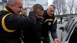 Bursa'da kan donduran olay! Ev arkadaşını 3 kurşunla öldürdü, kafasını kesip buzdolabında sakladı...