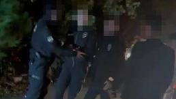 Avukata ters kelepçe ve biber gazı sıkan polislere ceza yağdı! 'Alenen tehdit ve hakaret' suçlaması...