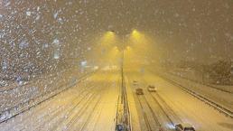 Yoğun kar yağışı ve soğuk hava dalgası geliyor! Tarih verildi, lapa lapa yağacak, günlerce yerde kalacak