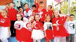Cumhuriyetimiz 100 yaşında! Bayrakları asın...