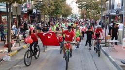 Manisa'da 100. yılda 100 bisikletli bisiklet turu yapıldı
