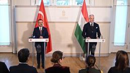 Bakan Kacır: Macairstan ile startejik iş birliğimizi kuvvetlendirme iradesindeyiz