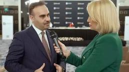 Bakan Kacır: Katar'la 12 anlaşmaya imza attık