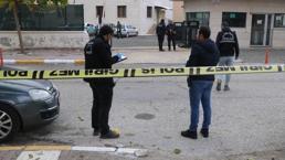 Şanlıurfa’da emniyet önünde silahlı kavga! Ölü ve yaralılar var