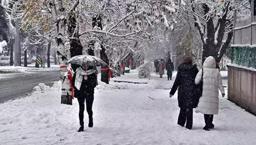 Yoğun kar yağışı yılbaşından önce geliyor: Meteoroloji Aralık ayı müjdesini verdi: Kar günlerce yerde kalacak!