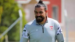 Servet Çetin, Sivasspor'dan ayrıldığını açıkladı!