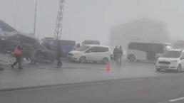 Bitlis’te zincirleme kaza: 18 yaralı