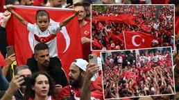 Almanya'da A Millilere büyük destek! Dortmund sokakları 'kırmızı - beyaza' büründü