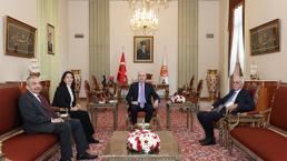 DEM Parti heyeti, Meclis Başkanı Numan Kurtulmuş ile görüştü