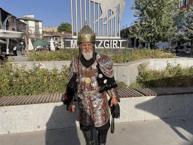 Yıllar önce askerlik yaptığı topraklara bambaşka şekilde döndü! Malazgirt Kalesi'ni yeniden fethetti