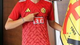 Eskişehirspor'da 19 yaşındaki genç yıldız imzayı attı