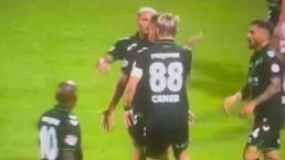 Sakaryaspor'da Caner Erkin tokat attı, yönetim cezasını anında kesti