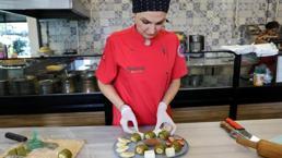 Dünyada ilk kez Adana'da! Uzak Doğu'dan gelen müşterisi söyledi, satışlar patladı