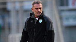 Bursaspor'da Tahsin Tam göreve gelir gelmez ilk hamlesini yaptı: İstemiyorum