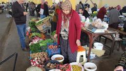 Ormandan bedavaya kova kova topladı! Kilosunu pazarda 400 liraya sattı, kapış kapış gitti