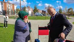 Düzceli temizlik görevlisi tek bir hareketi ile tüm Türkiye'nin kalbini kazandı! Sosyal medya yıkıldı