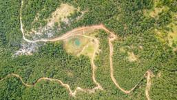 Endişe veren görüntü! Spil Dağı'nda kar hasreti