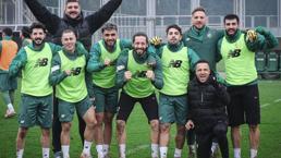 Bursaspor’un yeni 10 numarası belli oldu! Enes Çelik istedi, Tahsin tam yaptı